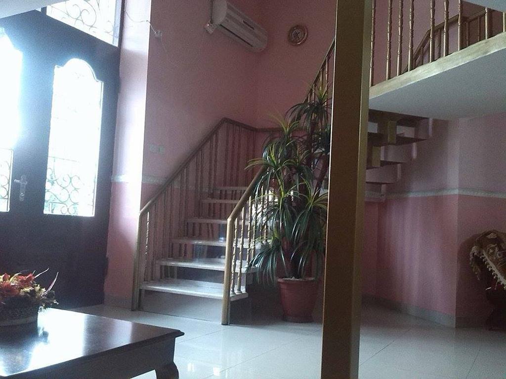 Hostel Georgia Kutaisi Ngoại thất bức ảnh
